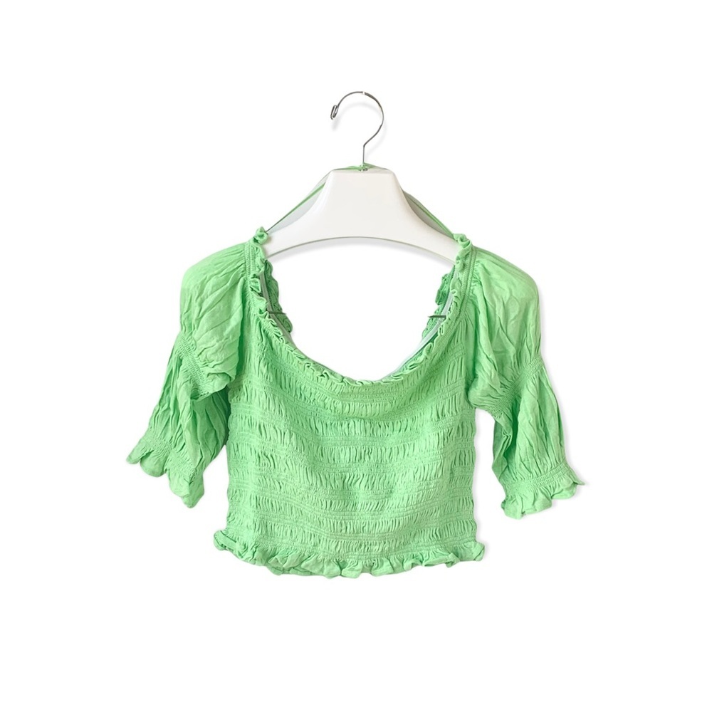 🌸New🌸 Urban Outfitters Daydreamer Smocked Pff-the-shoulder Blouse Medium - Picture 7 of 9